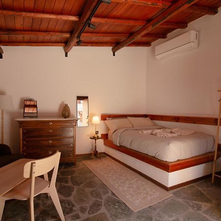 Apartamento Fteri Stone House In Platanos, Akrata Exterior foto