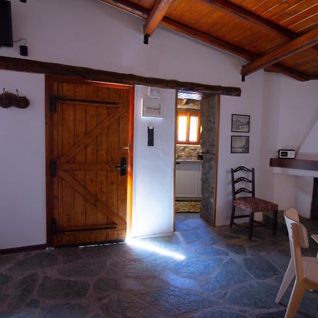 Apartamento Fteri Stone House In Platanos, Akrata Exterior foto